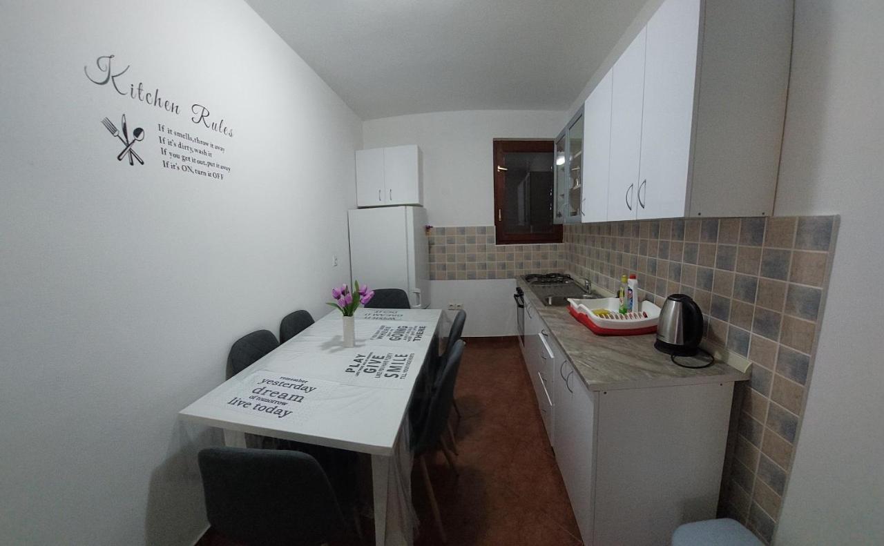 Апартаменти Apartman Vukoja Пакоштане Екстер'єр фото